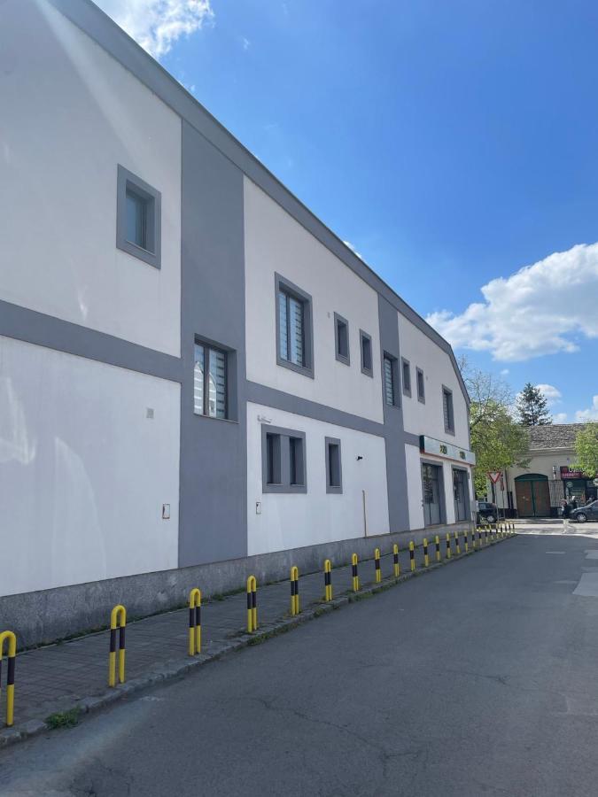 Morpheus Apartmani Sremska Mitrovica Exterior foto